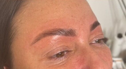 CC Brows image 2