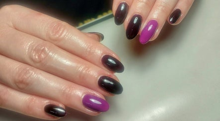 Immagine 3, The Welsh Nail Tech