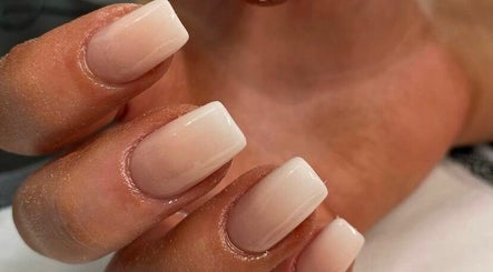 Imagen 2 de Natasha's Nails&Beauty