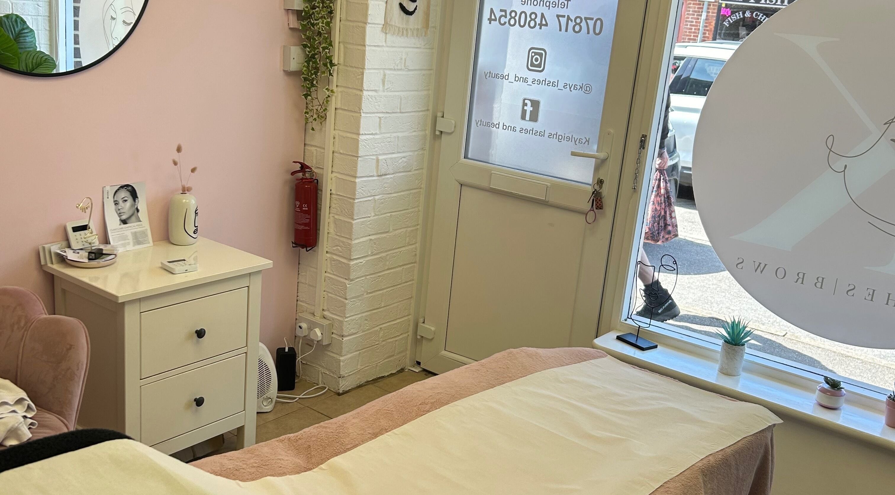 Cozy interior of Skin Perfected East Wittering, East Wittering, England, GB, featuring modern decor and relaxing ambiance.