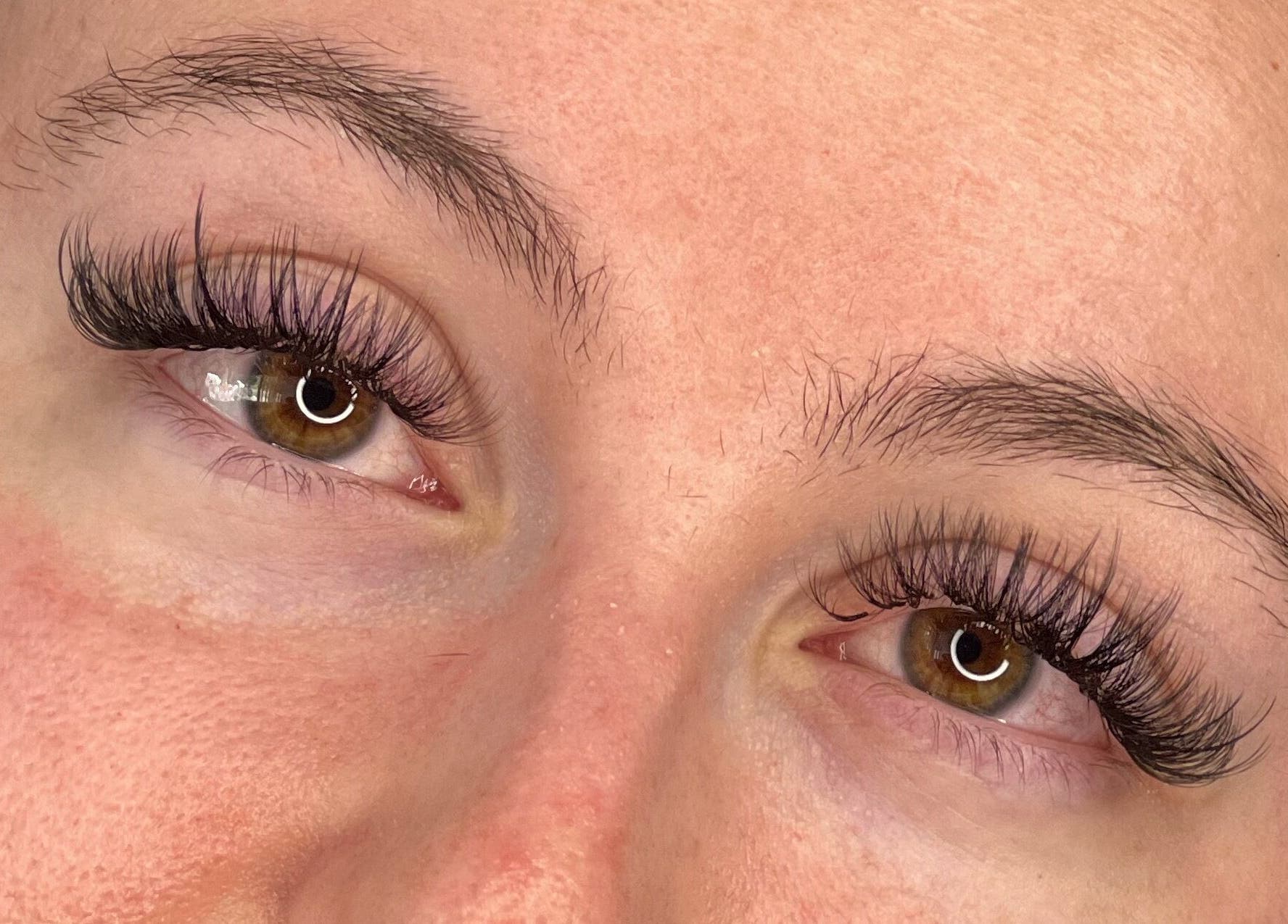 Close-up of elegant eyelash extensions at Lashes by Mynxy Beauty Bar, Sandton, Gauteng, ZA.