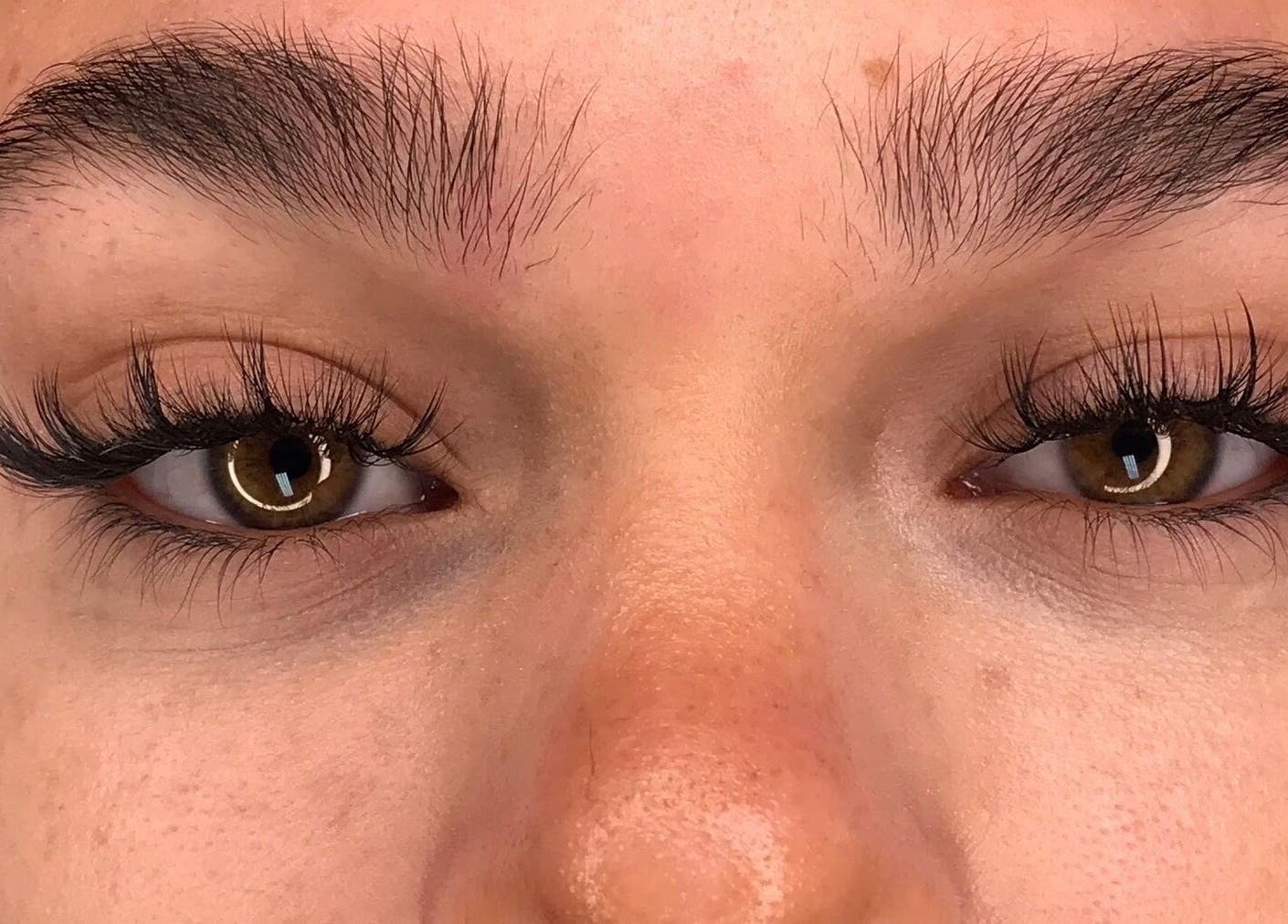 Close-up of eyelash extensions at Lashes by Mynxy Beauty Bar, Sandton, Gauteng, ZA, showcasing stunning detail.