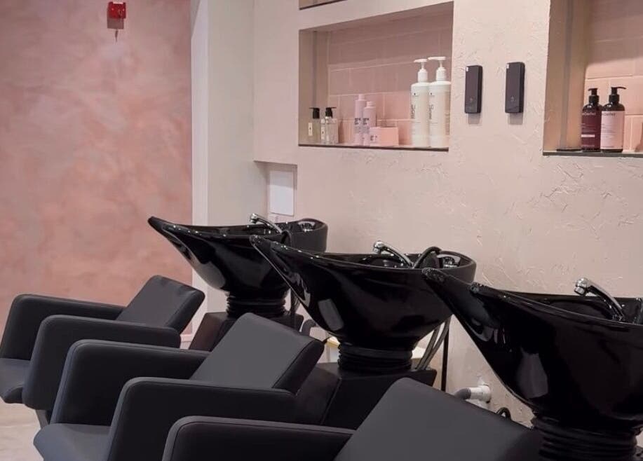 Elegant salon wash basins at Jodie Create | Vanity Studio Aberdeen, Aberdeen, Scotland, GB.