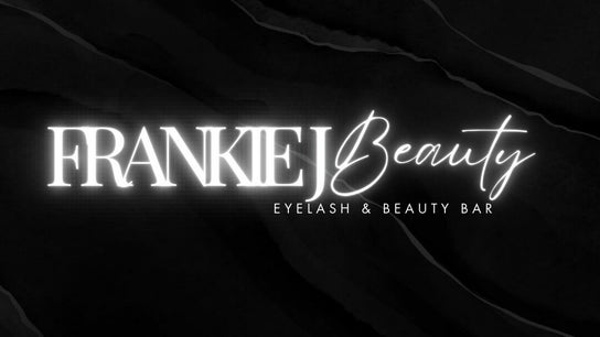 Frankie J Beauty at Nail Avenue