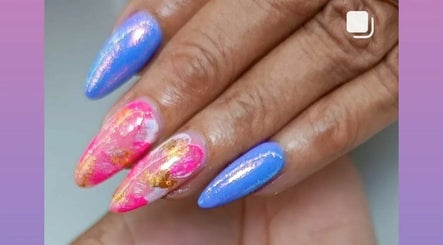 Get Fab Nails afbeelding 2