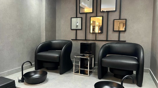 The Salon Luxe - Gents