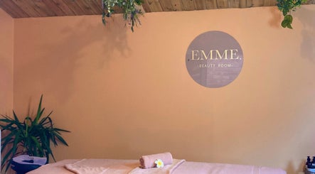 Emme Beauty Room