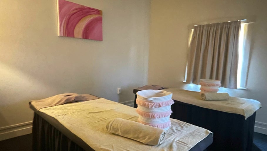 Immagine 1, Aroma Massage Hamilton