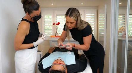 The Teeth Whitening Boutique - Brisbane