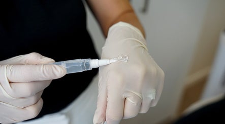 The Teeth Whitening Boutique - Brisbane (Bonsai Aesthetics) image 2