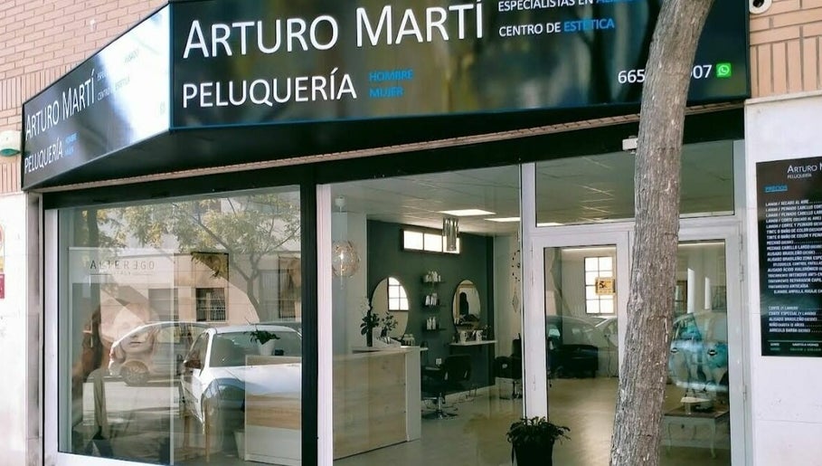 Arturo Martí Peluquería imaginea 1