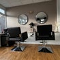 JR Hair Studio