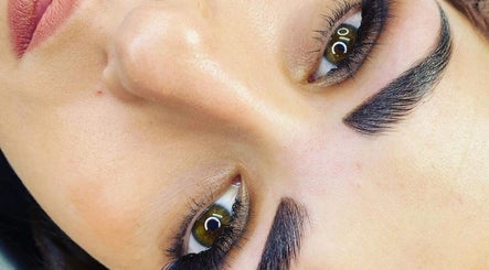 Cheri Lash and Brow artistry