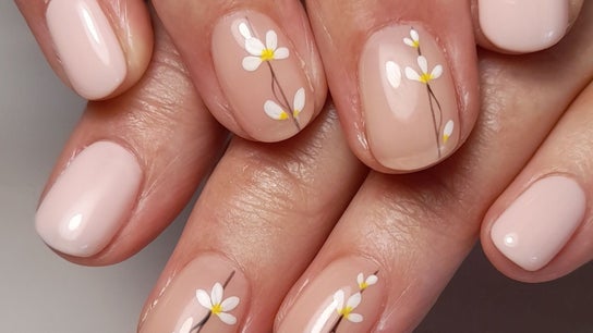 Nails by Valdene