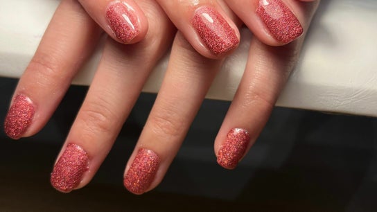 Leah Mccallion Nail Artist