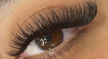 Lashes By Eloise image 3