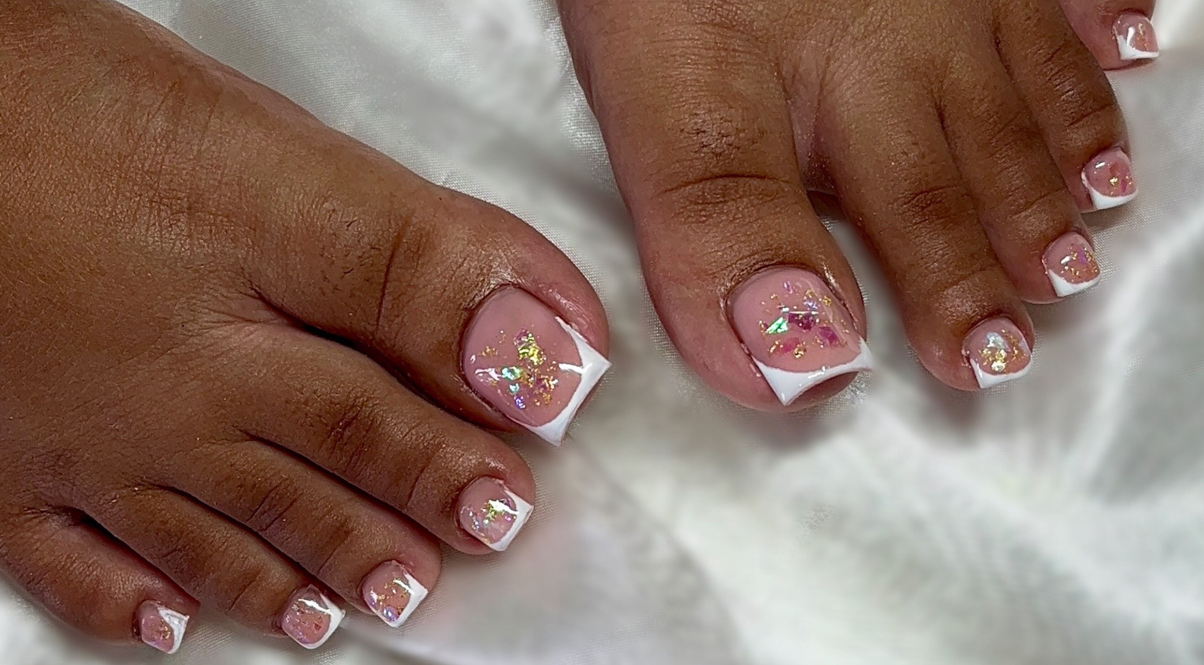 Pédicure étincelante avec nail art à Nails by Leiiy, Schoelcher, Schoelcher, MQ.