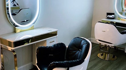 Gambar Victoria Salon Beauté  3