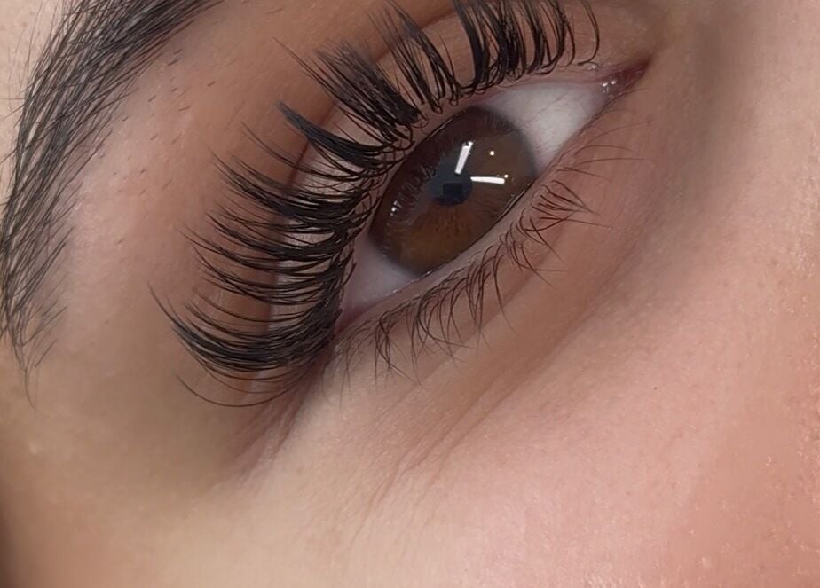 Beautiful eyelash extensions at Lola Lashes in Southend-on-Sea, England, GB.