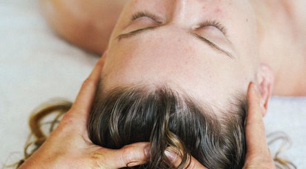 OF THE EARTH ~ HOLISTIC FACIALS slika 3