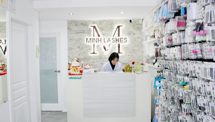 Minh Lashes - Laser Treatment, Eyelashes, Supply afbeelding 1