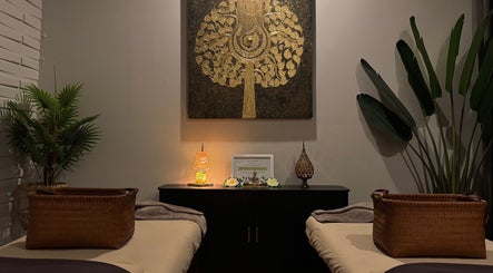 Cozy massage room at PhonKlai Thai Massage Toorak, Melbourne, Victoria, AU with calming decor and soft lighting.