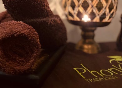 Warm towels and candlelit ambiance at PhonKlai Thai Massage Toorak in Melbourne, Victoria, AU.