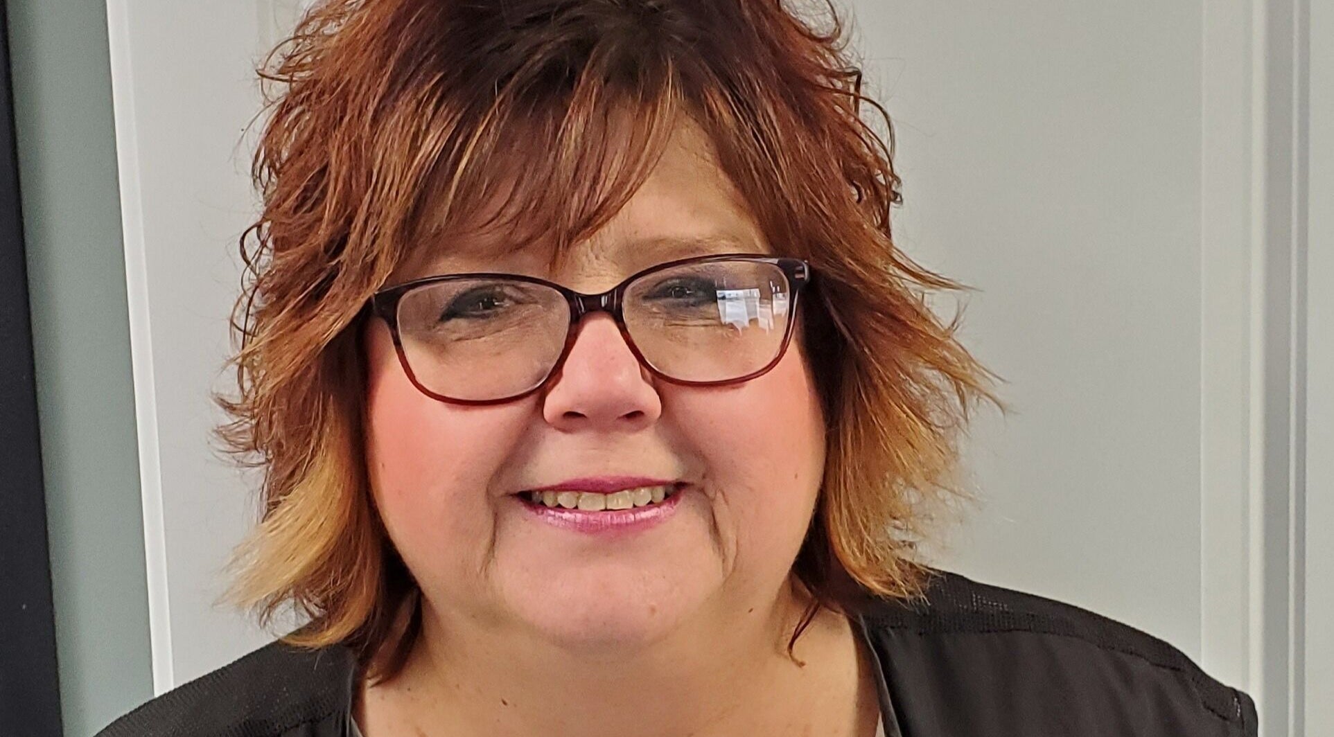 Welcoming staff member at Dorothy Kominakis, Valparaiso, Indiana, US, showcasing a warm atmosphere.