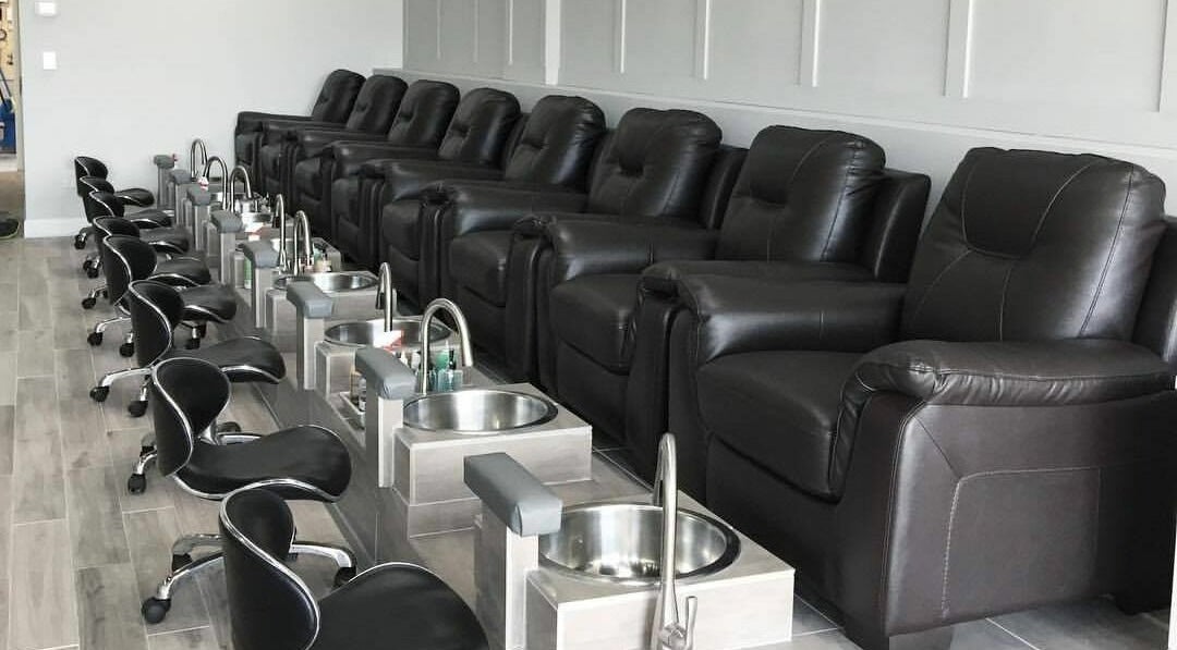 Luxurious nail stations at Luna Nails and Spa in Ottawa, Ontario, CA offering comfort and style.