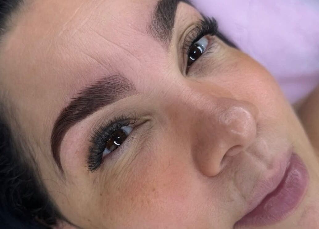 Cejas perfectamente arregladas en The Beauty Room by Michelle Matos, San Cristóbal, San Cristóbal, DO.