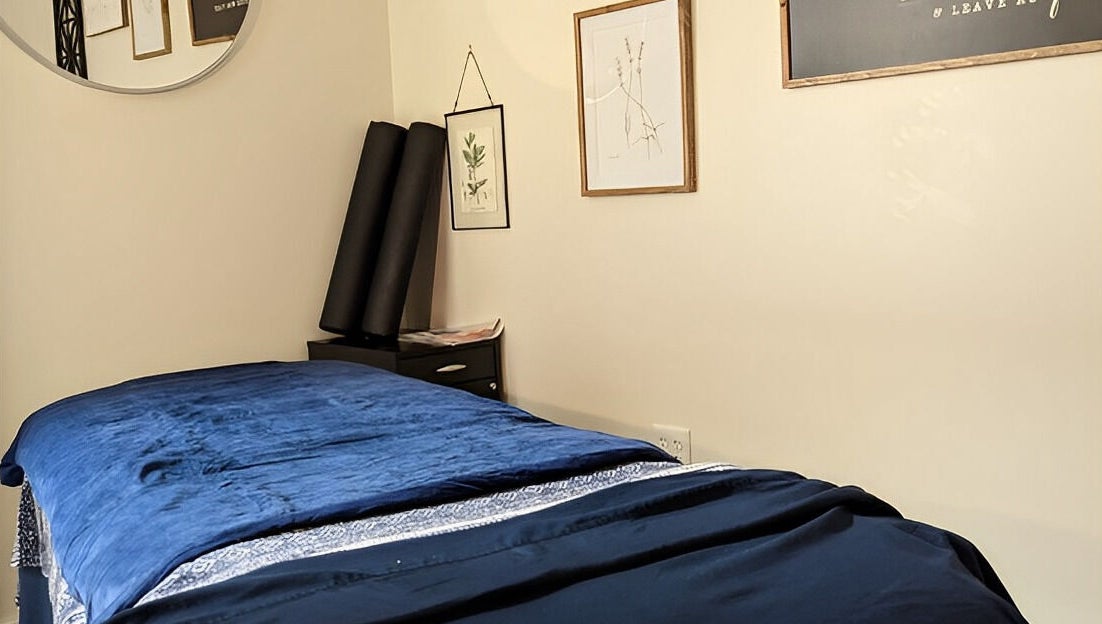 Relaxing treatment room at Sunny's Massage Therapy in Union City, Tennessee, US with calming decor.