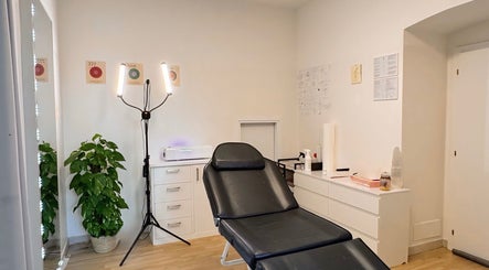 Lux Tattoo & Piercing Studio