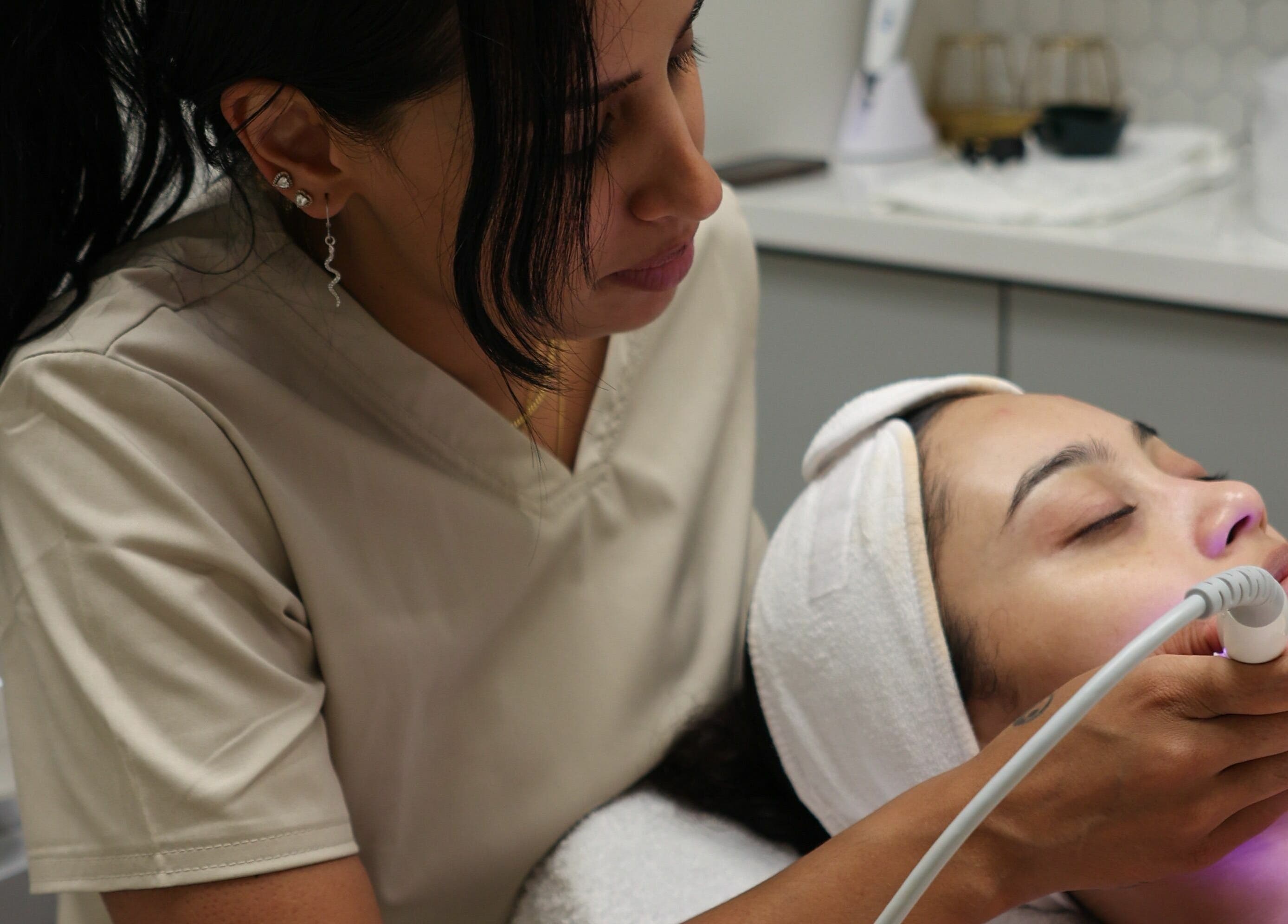 Facial treatment at TS Skin Clinic and Wellness in Oakville, Ontario, CA highlighting expert care.