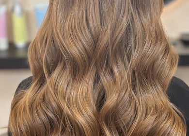Elegant wavy hairstyle at FLD - Hair by Freya Chobham, Chobham, England, GB salon.