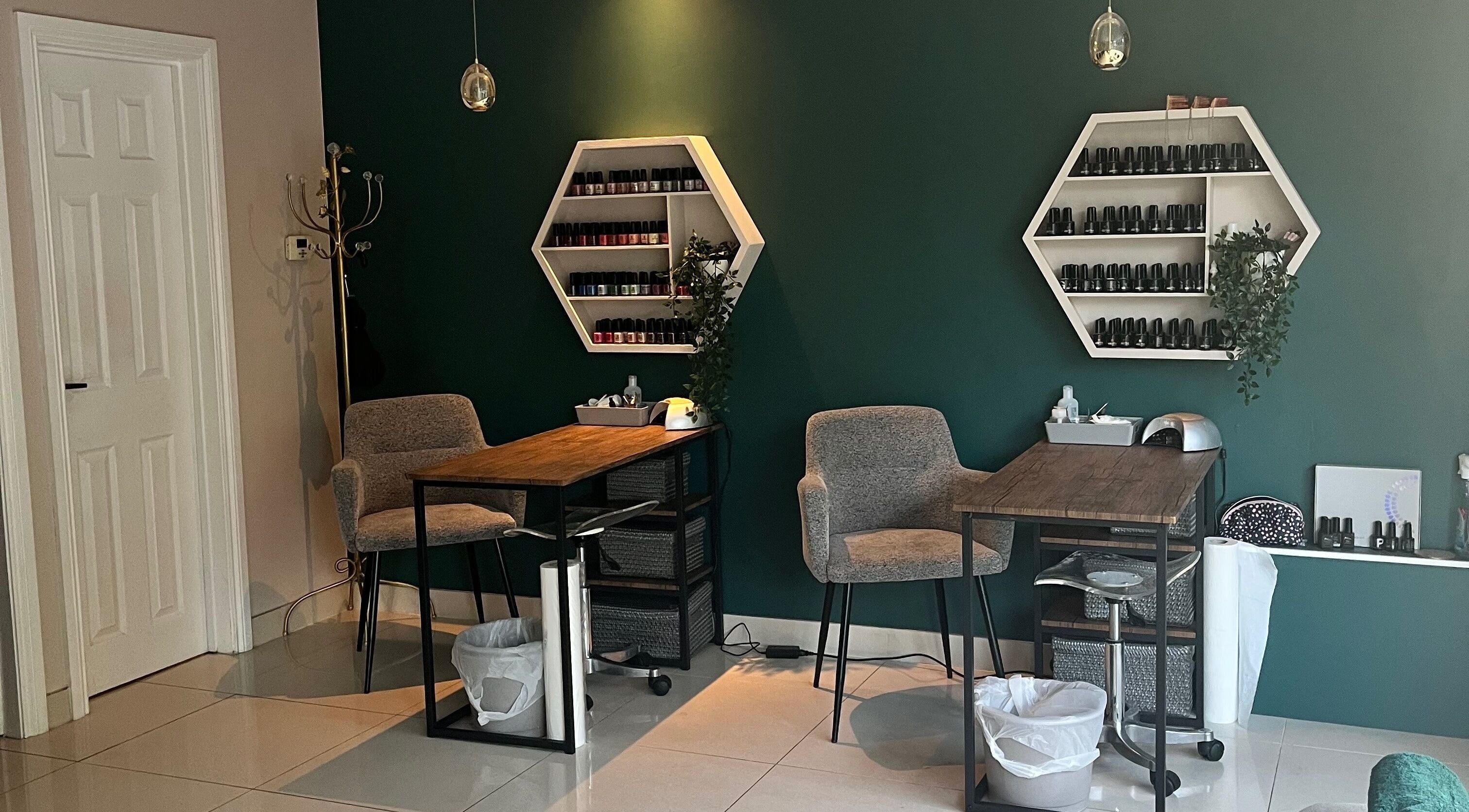 Chic nail studio with hexagon shelves at Akemi Spa, Dorchester, England, GB.