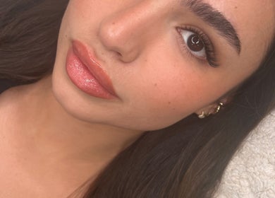 Close-up of a woman's face with elegant makeup at Valentina Beauté, Montréal, Québec, CA.
