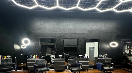 OnlyFades Barbershop Inv