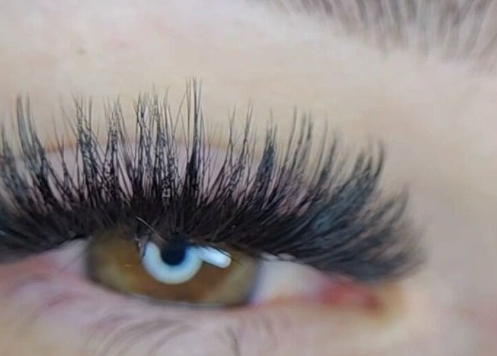 Closeup of expertly applied eyelash extensions at Lash Bar Beauty and Brows, Benoni, Gauteng, ZA.