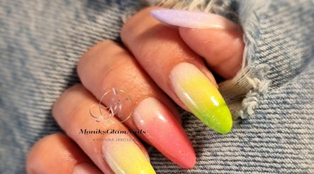 Moniks Glam Nails