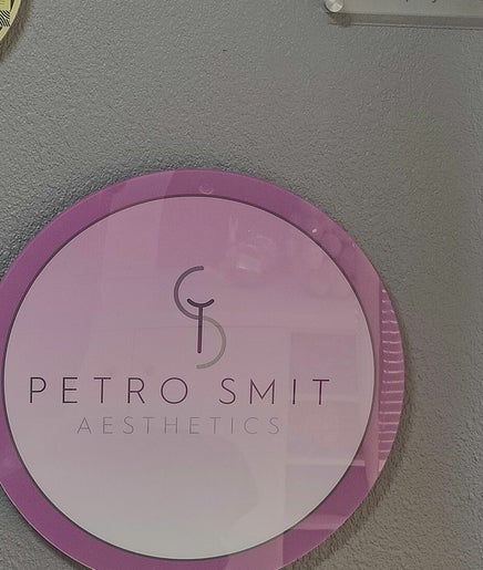 PetroSmit Aesthetics image 2