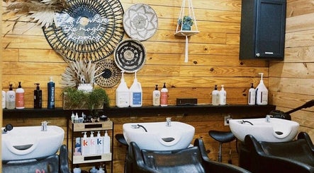 Meraki & Co. Salon- Bekah Wright