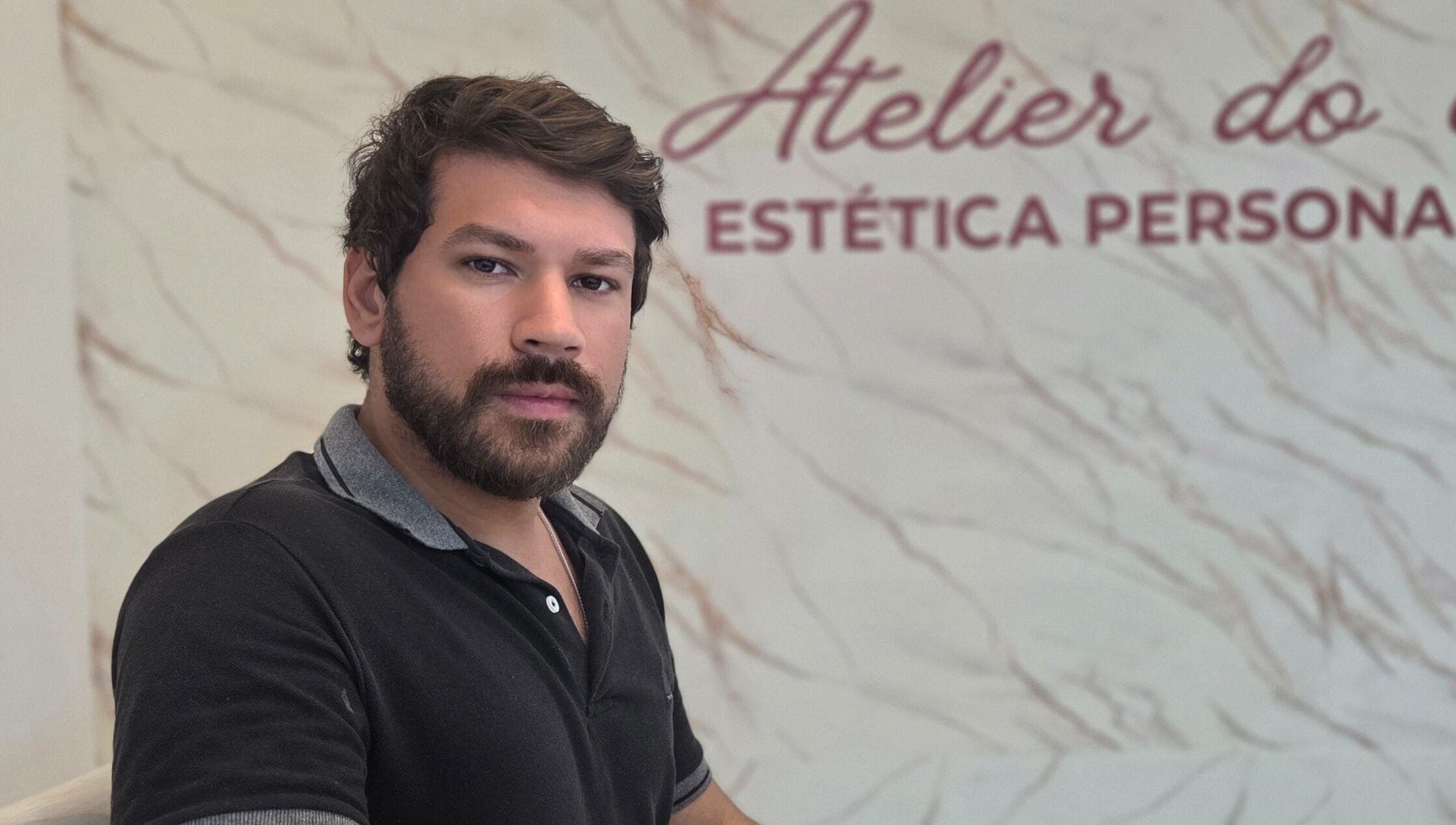 Profissional em Studio Massoterapia e Holismo Terapias Integrativas Rio das Ostras, Rio De Janeiro, BR.