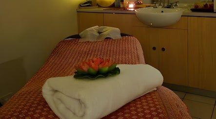 Imagen 2 de La-moon Thai Massage (Caulfield North)