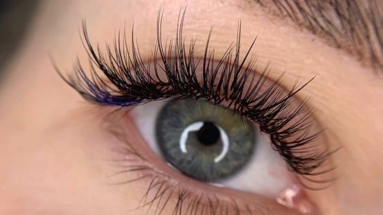 At Oceanfront - Vogue Lashes and Spa 4