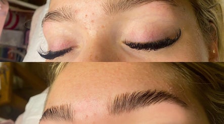 Lashes by Sinead image 2
