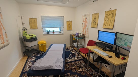 Amatsu Centre -Ozone Therapy, Acupuncture and much more