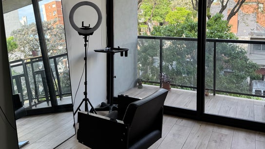 Hair Studio Elegance by Mica