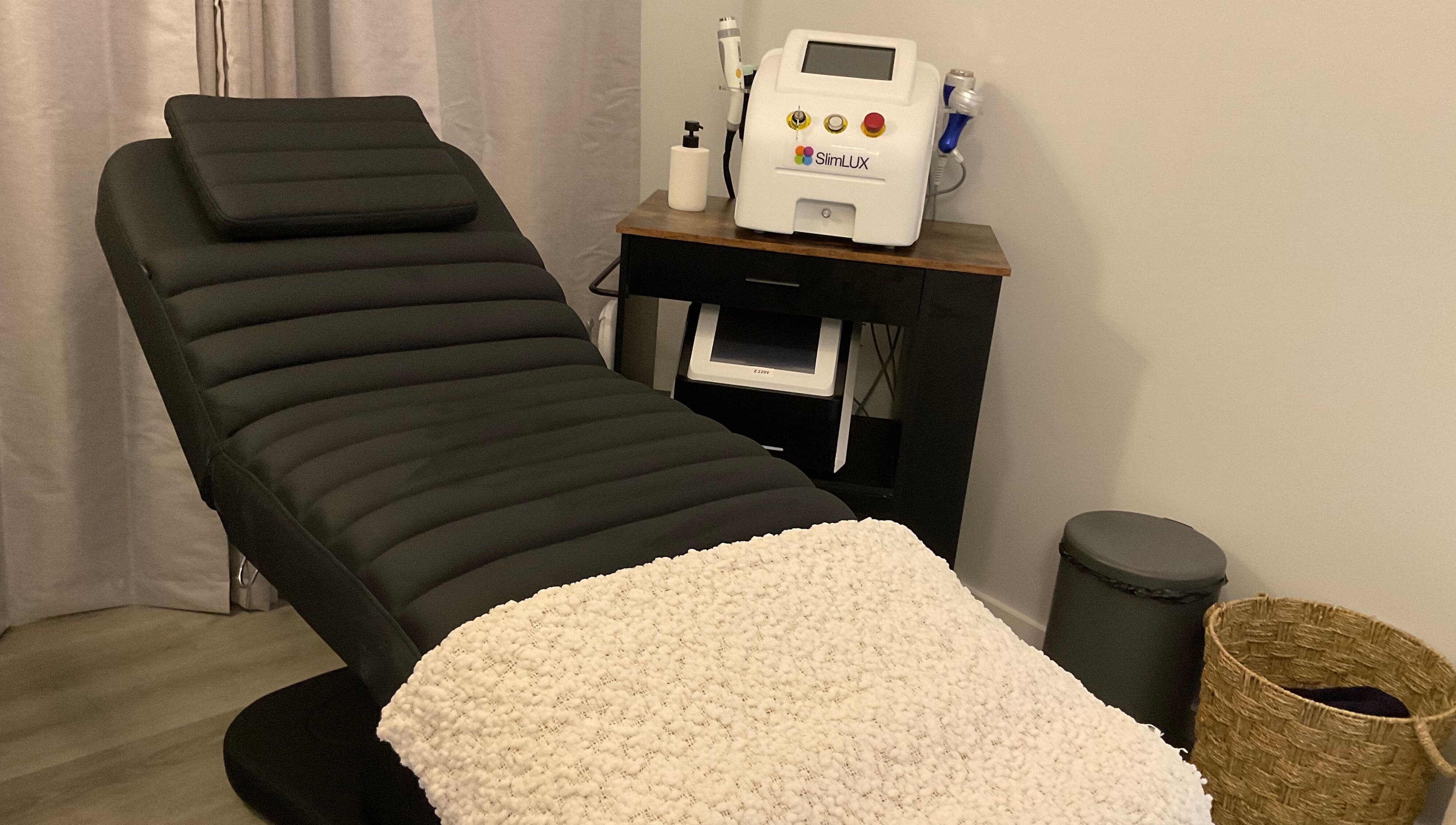 Relaxing treatment room at Sculpture Line Body Contouring, Kelmscott, Western Australia, AU.