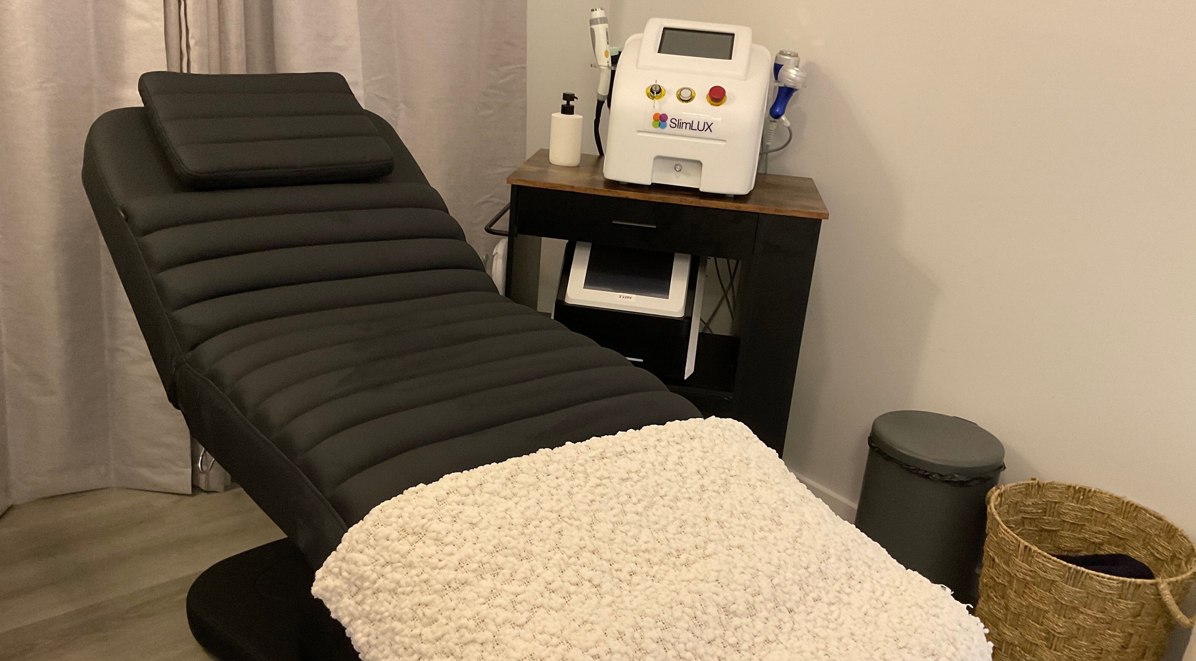 Relaxing treatment room at Sculpture Line Body Contouring, Kelmscott, Western Australia, AU.