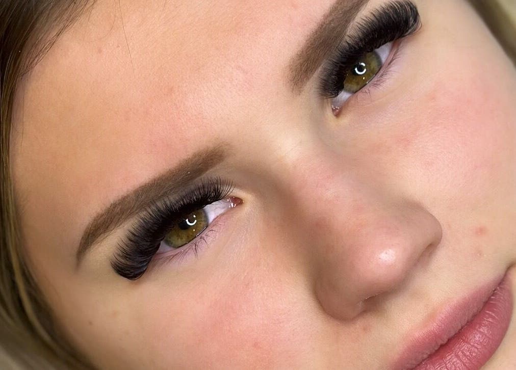 Close-up of eyelash extensions at FLD Beauty in Stansted Mountfitchet, England, GB.